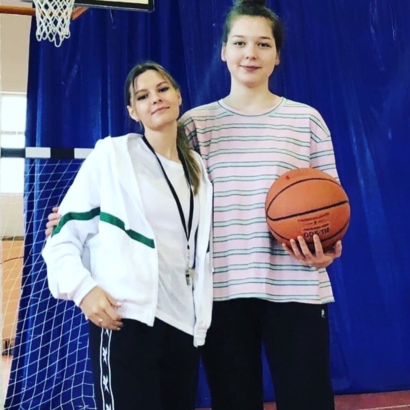 C9835356 5E59 46B1 A96C 9F1CFB506F8E